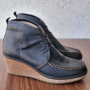 OluKai Black Leather Wedge Shoes